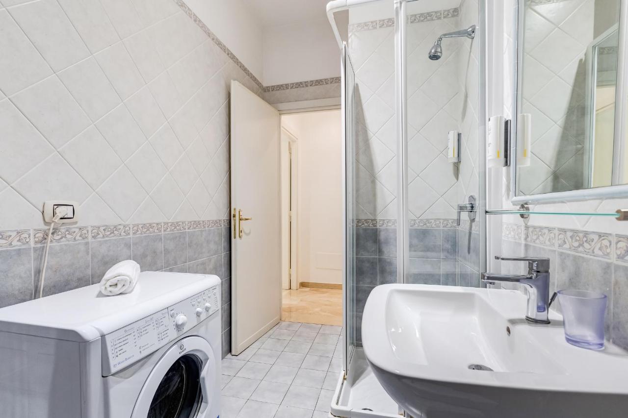 Vatican Andrea'S Apartment Рим Екстер'єр фото